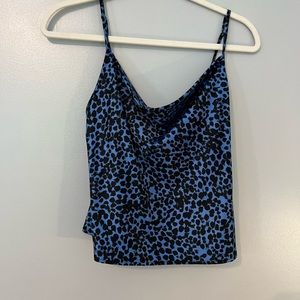 Flynn Syke top! Blue and Black pattern cowl neck! Size xs!